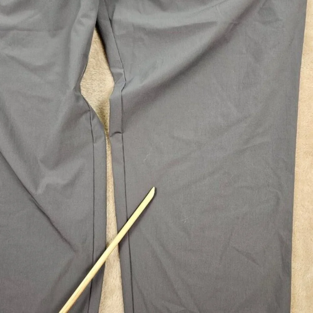 Made in Canada Tilley Pants Safari Cargo Men's Size 44 Zipped Pocket Workwear - Picture 4 of 16